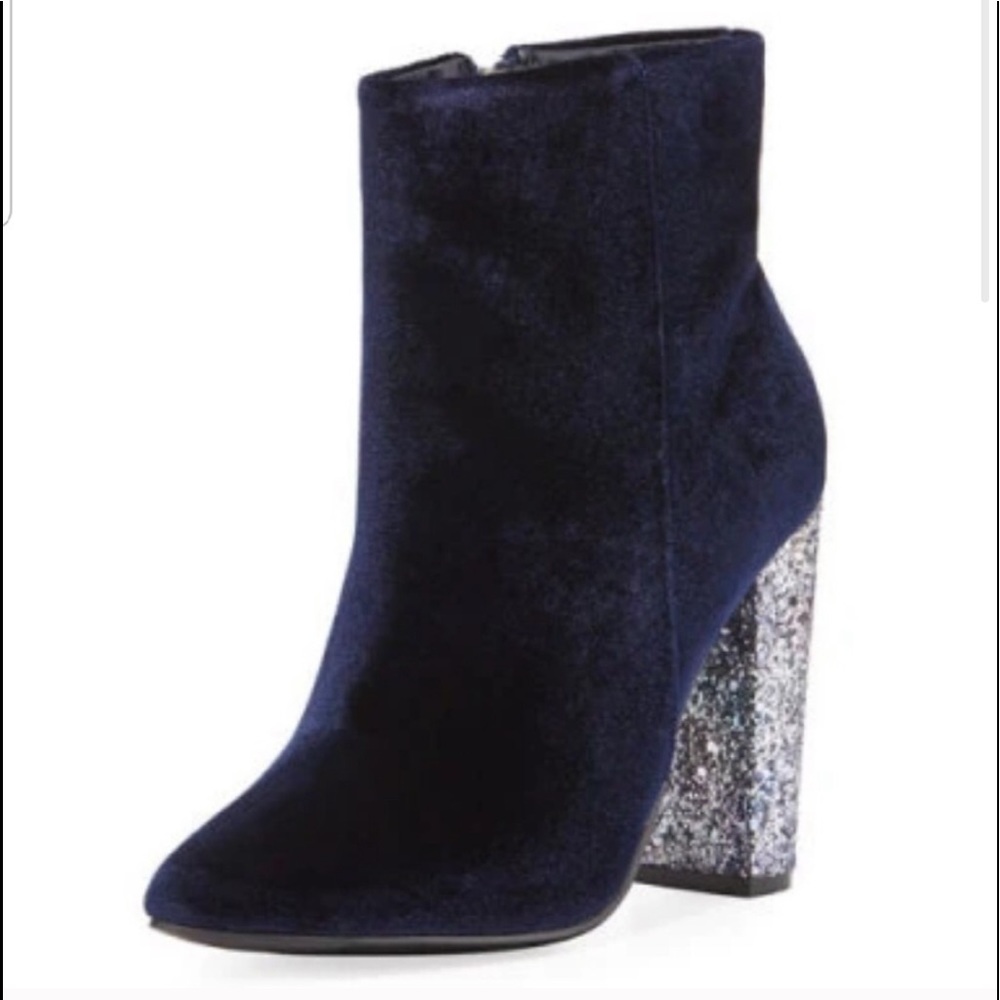 Neiman Marcus Bucasi High heel ankle boots